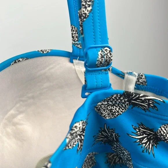 Torrid plus size 12/14 (0 & 1) 2 pc peplum underwire pushup top & ruched bottoms - Picture 9 of 10